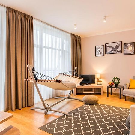 Central 2-Level Penthouse With Terrace And Free Parking Riga Ngoại thất bức ảnh