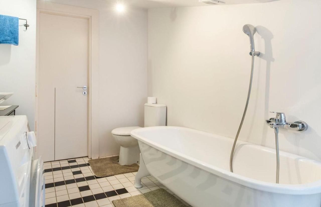 Central 2-Level Penthouse With Terrace And Free Parking Riga Ngoại thất bức ảnh